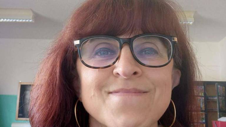 Caso Bella ciao a Faenza, la preside solidale con la prof Caso Bella ciao a Faenza, la preside solidale con la prof