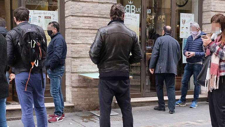 Meno gente in giro a Rimini e poche multe ma aumentano le liti Meno gente in giro a Rimini e poche multe ma aumentano le liti
