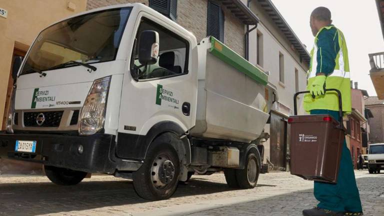 Ravenna, rifiuti e porta a porta in centro: le nuove regole Ravenna, rifiuti e porta a porta in centro: le nuove regole