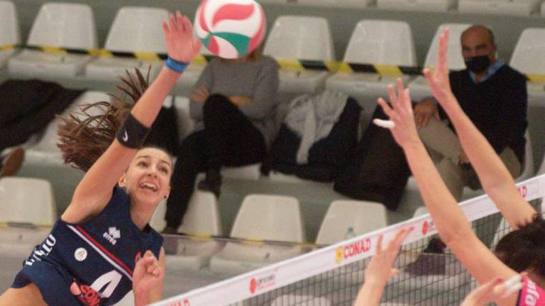Volley A2 donne, Conad ko con Macerata: Pool Promozione lontana Volley A2 donne, Conad ko con Macerata: Pool Promozione lontana