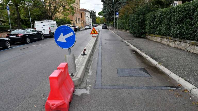 Forlì, proteste per i lavori in via Porta Cotogni Forlì, proteste per i lavori in via Porta Cotogni