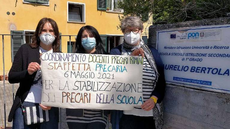 I precari della scuola: Abilitazione subito, settembre è vicino I precari della scuola: Abilitazione subito, settembre è vicino