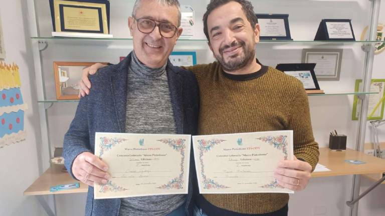 Premio letterario, suocero e genero da podio Premio letterario, suocero e genero da podio