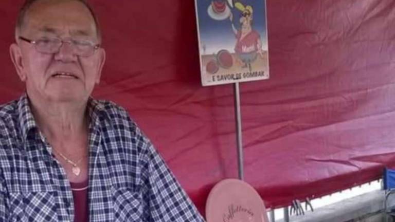 Lugo, oggi l'addio a Mastèl e ai suoi cocomeri strampallati Lugo, oggi l'addio a Mastèl e ai suoi cocomeri strampallati