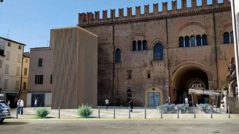 Faenza, il Palazzo del Podestà pronto entro il 30 aprile Faenza, il Palazzo del Podestà pronto entro il 30 aprile