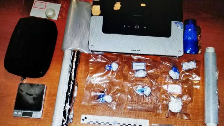Imola, in casa aveva 58 grammi di cocaina. Arrestato un 44enne Imola, in casa aveva 58 grammi di cocaina. Arrestato un 44enne