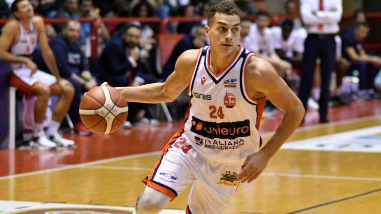 Basket A2: Penna, il, guerriero dell'Unieuro Basket A2: Penna, il, guerriero dell'Unieuro