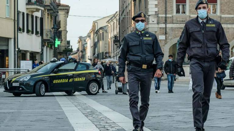 Rimini. Truffa allo Stato, indagati i fratelli Paesani e il padre Rimini. Truffa allo Stato, indagati i fratelli Paesani e il padre