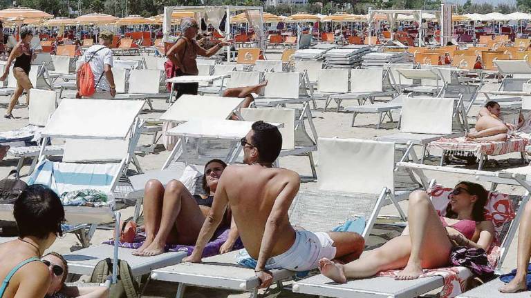 Il sottosegretario Bignami: Calo del turismo, colpa delle bugie della Regione Il sottosegretario Bignami: Calo del turismo, colpa delle bugie della Regione