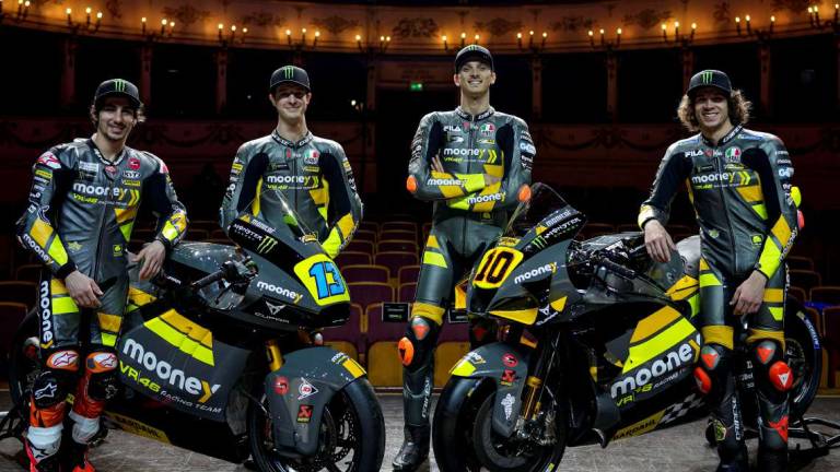 MotoGp, Bezzecchi alla corte di Valentino: Che bella squadra MotoGp, Bezzecchi alla corte di Valentino: Che bella squadra