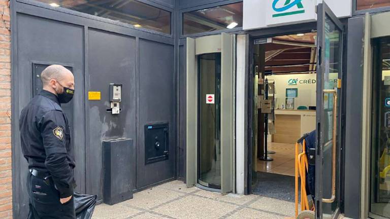 Un altro bancomat colpito a Macerone di Cesena Un altro bancomat colpito a Macerone di Cesena