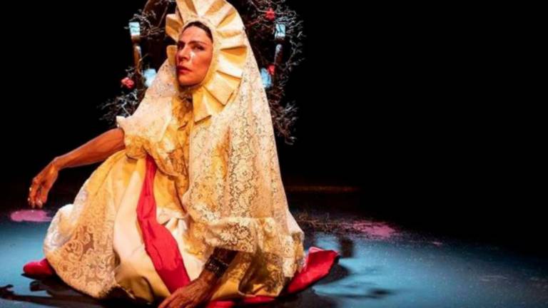 Pamela Villoresi nei panni di Frida Khalo: l'intervista Pamela Villoresi nei panni di Frida Khalo: l'intervista