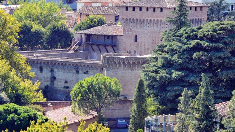 Forlì. Rocca di Ravaldino, servono altri 150mila euro Forlì. Rocca di Ravaldino, servono altri 150mila euro