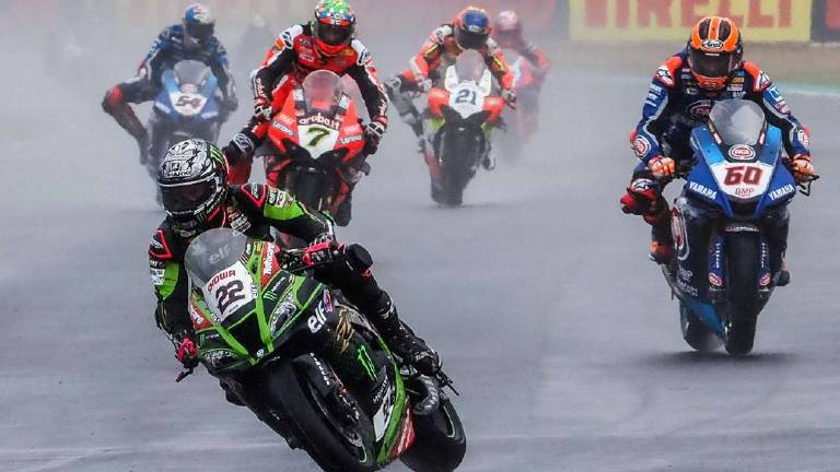 Superbike, a Magny-Cours Rea dice 99; Rinaldi 7° senza rischiare Superbike, a Magny-Cours Rea dice 99; Rinaldi 7° senza rischiare