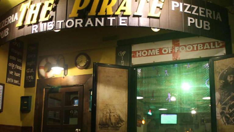 Cattolica, il Pirate Pub evita la chiusura: Ora lo rilanceremo Cattolica, il Pirate Pub evita la chiusura: Ora lo rilanceremo