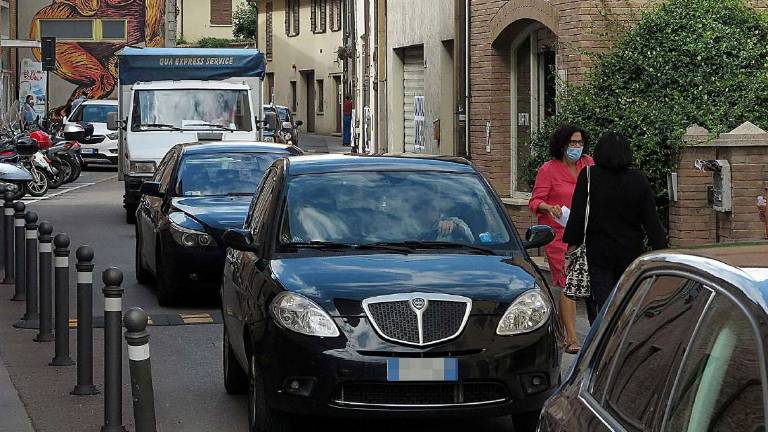Rimini, Rione Clodio e via Ducale: Così moriamo di smog Rimini, Rione Clodio e via Ducale: Così moriamo di smog