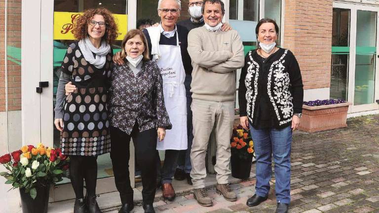 Cesena, Cucine popolari: ecco la squadra della solidarietà Cesena, Cucine popolari: ecco la squadra della solidarietà