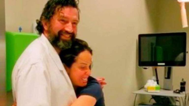 Gessica Notaro operata a Cesena: ritrova il suo bel volto Gessica Notaro operata a Cesena: ritrova il suo bel volto