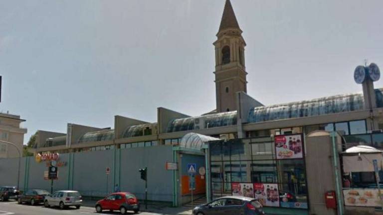Savignano, confessa rapina al supermarket fatta per pagare affitto Savignano, confessa rapina al supermarket fatta per pagare affitto