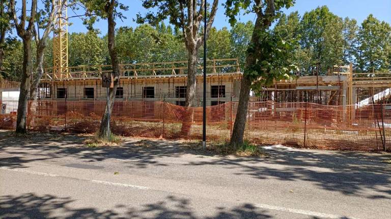 Cesenatico, materie prime: 103 mila euro in più per la scuola Cesenatico, materie prime: 103 mila euro in più per la scuola