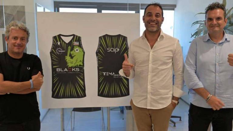 Basket B, il presidente Raggi: Vogliamo la A2 a Faenza Basket B, il presidente Raggi: Vogliamo la A2 a Faenza