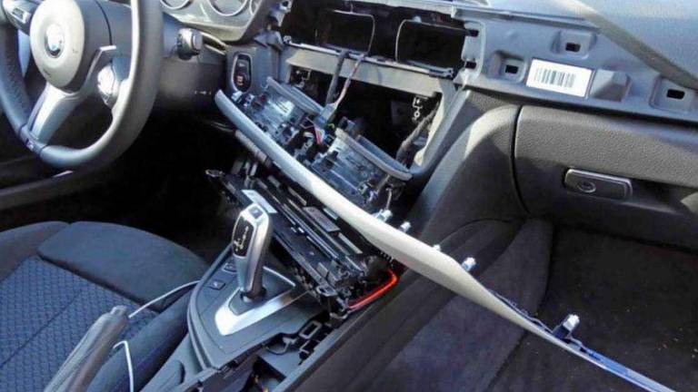 Riviera romagnola, banda prende di mira le auto Bmw Riviera romagnola, banda prende di mira le auto Bmw