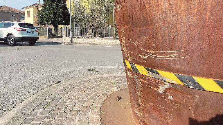 Gambettola, cade in moto alla rotonda: grave un ragazzo cesenate Gambettola, cade in moto alla rotonda: grave un ragazzo cesenate