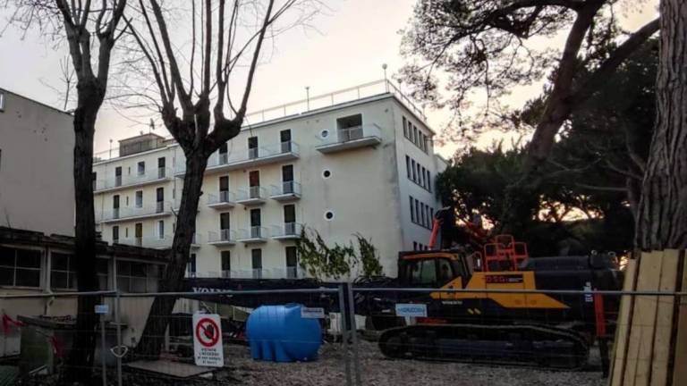 Riccione. Via alla demolizione, ecco il nuovo hotel Vienna Riccione. Via alla demolizione, ecco il nuovo hotel Vienna