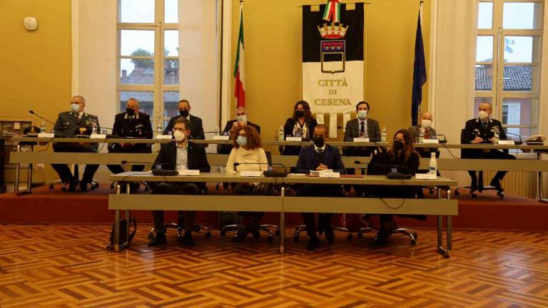 Sicurezza: si accendono 11 nuove telecamere a Cesena Sicurezza: si accendono 11 nuove telecamere a Cesena