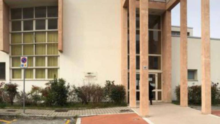 Covid: nel Cesenate tornano i decessi anche in casa di riposo Covid: nel Cesenate tornano i decessi anche in casa di riposo
