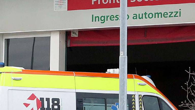 San Marino, incidente alla cartiera: operaio si lesiona gravemente un braccio San Marino, incidente alla cartiera: operaio si lesiona gravemente un braccio