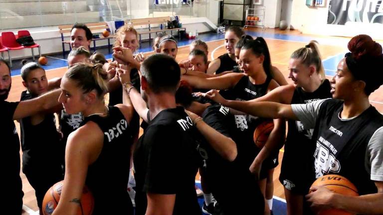 Basket A1 donne, collaudo al Bubani per la nuova E-Work Basket A1 donne, collaudo al Bubani per la nuova E-Work