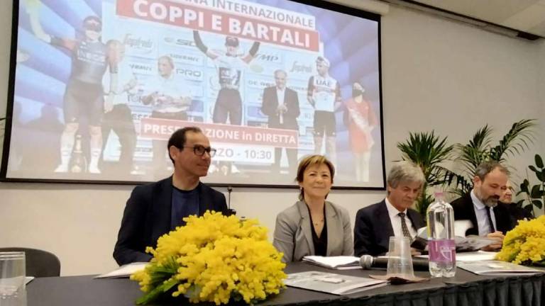 Ciclismo, Bernal è l'asso calato dalla Coppi e Bartali 2023 Ciclismo, Bernal è l'asso calato dalla Coppi e Bartali 2023