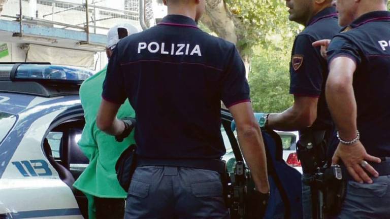 Rimini, i comitati turistici: Colonie illuminate a giorno? Aumentate anche i controlli Rimini, i comitati turistici: Colonie illuminate a giorno? Aumentate anche i controlli