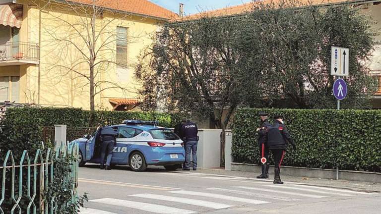 Cesena, picchia e strangola il compagno di sua madre: arrestato Cesena, picchia e strangola il compagno di sua madre: arrestato