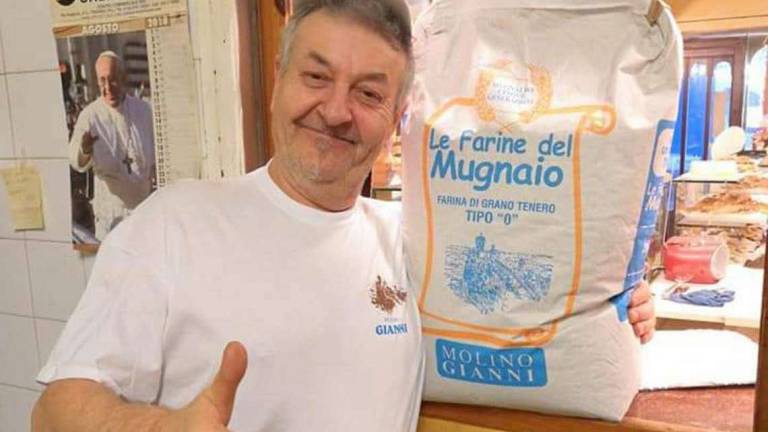 Cattolica, il fornaio: «In pensione dopo 500 milioni di panini» Cattolica, il fornaio: «In pensione dopo 500 milioni di panini»
