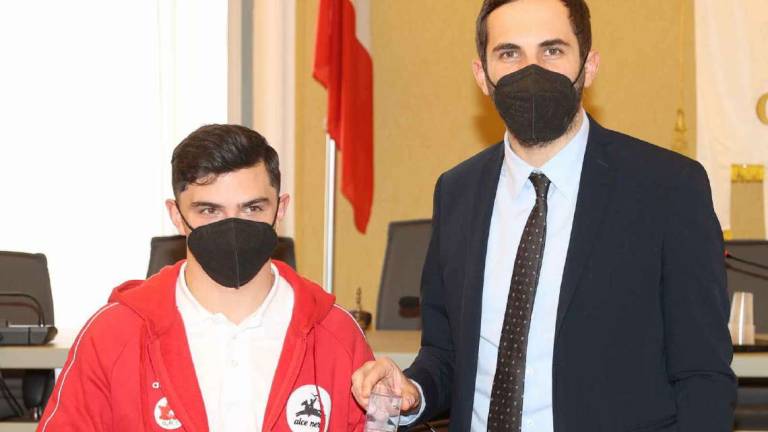 Ginnastica, intrigo Covid a Cesena: Sputnik non accettato, l'oro olimpico Daloloyan escluso dalla A1? Ginnastica, intrigo Covid a Cesena: Sputnik non accettato, l'oro olimpico Daloloyan escluso dalla A1?