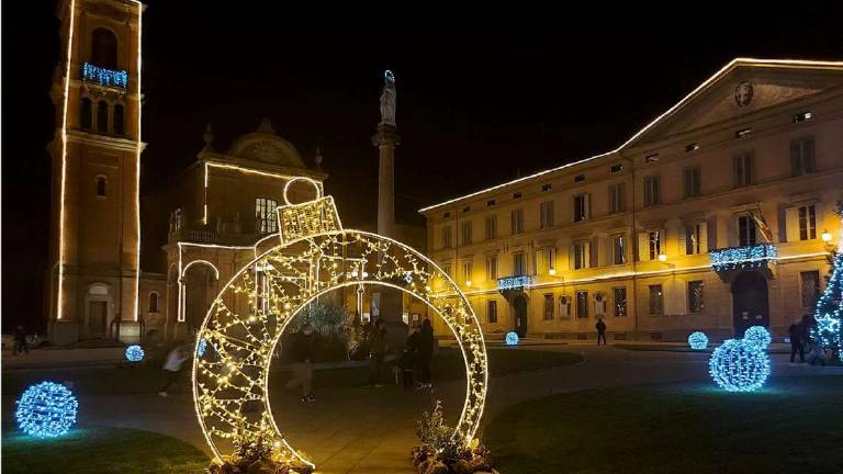 A Castel San Pietro un Natale all'insegna del risparmio energetico A Castel San Pietro un Natale all'insegna del risparmio energetico