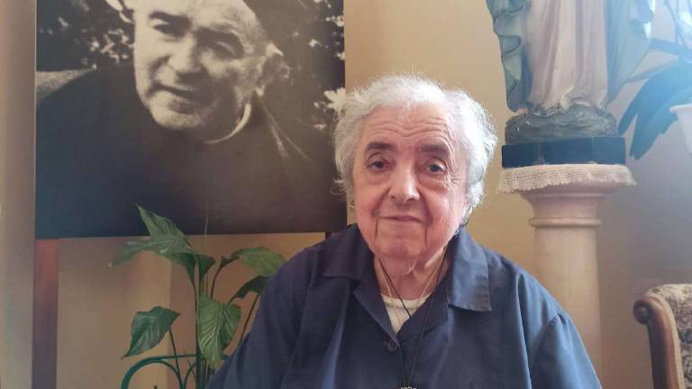 Ravenna, la storica segretaria del Cardinale Tonini: Non l'ho mai abbracciato per una forma di rispetto, ma avrei dovuto Ravenna, la storica segretaria del Cardinale Tonini: Non l'ho mai abbracciato per una forma di rispetto, ma avrei dovuto