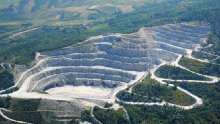 Casola, studio sulla Cava bocciato dal Consiglio comunale Casola, studio sulla Cava bocciato dal Consiglio comunale