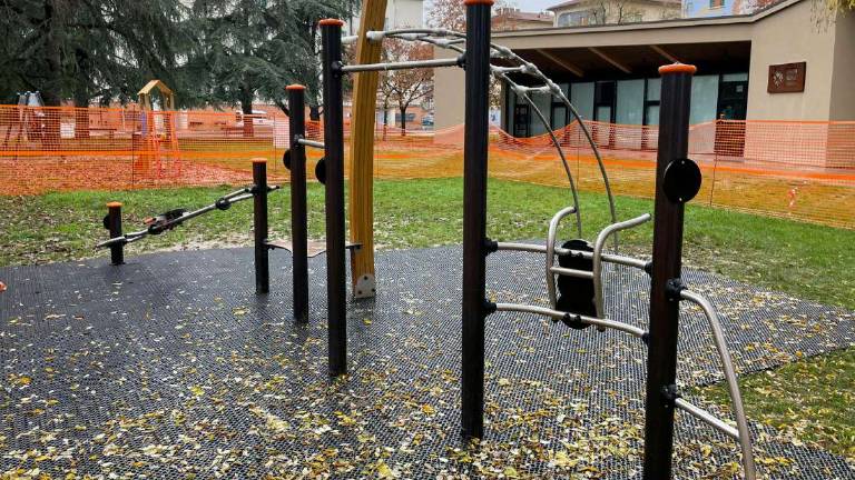 Imola, una nuova area fitness nel parco del centro Giovannini Imola, una nuova area fitness nel parco del centro Giovannini