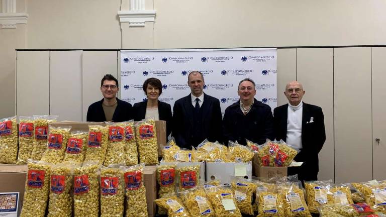 Imola, donati tortellini o garganelli: In base al credo religioso Imola, donati tortellini o garganelli: In base al credo religioso
