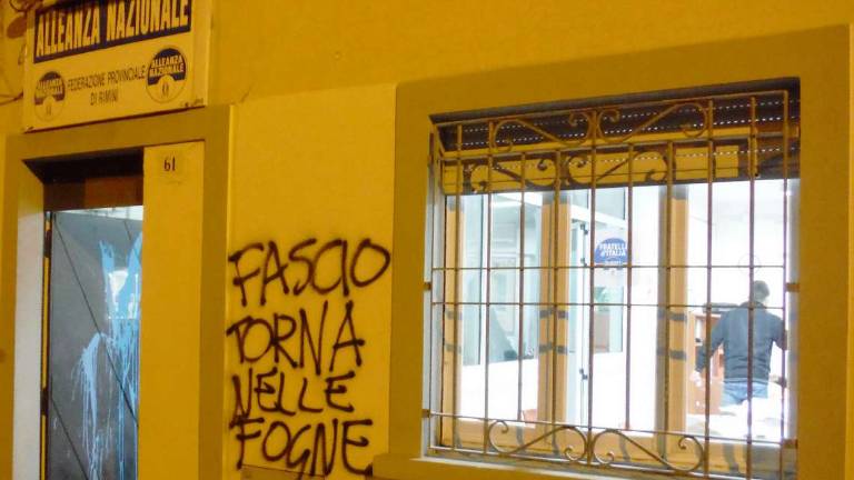 Rimini. Bombe carta e spray: manifestanti a processo Rimini. Bombe carta e spray: manifestanti a processo