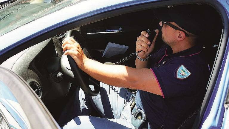 Viserba, dal controllo spunta la marijuana per lo spaccio: scatta l'arresto Viserba, dal controllo spunta la marijuana per lo spaccio: scatta l'arresto