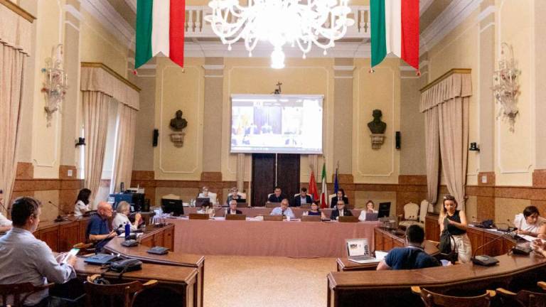 Imola, la discarica Tre Monti scalda gli animi della politica Imola, la discarica Tre Monti scalda gli animi della politica