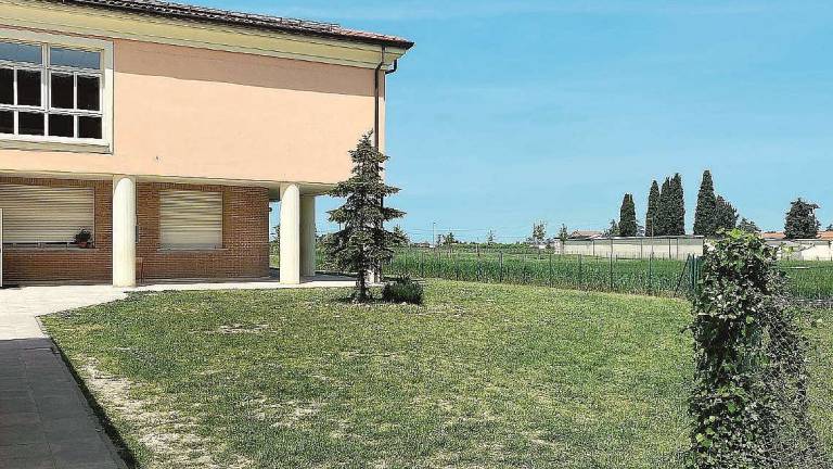 Cesena, il Comune noleggia 3 robot taglia-erba per sperimentarli Cesena, il Comune noleggia 3 robot taglia-erba per sperimentarli