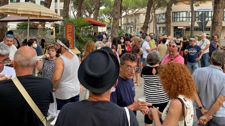 A Cesenatico 300 amici per un brindisi per Briganti A Cesenatico 300 amici per un brindisi per Briganti