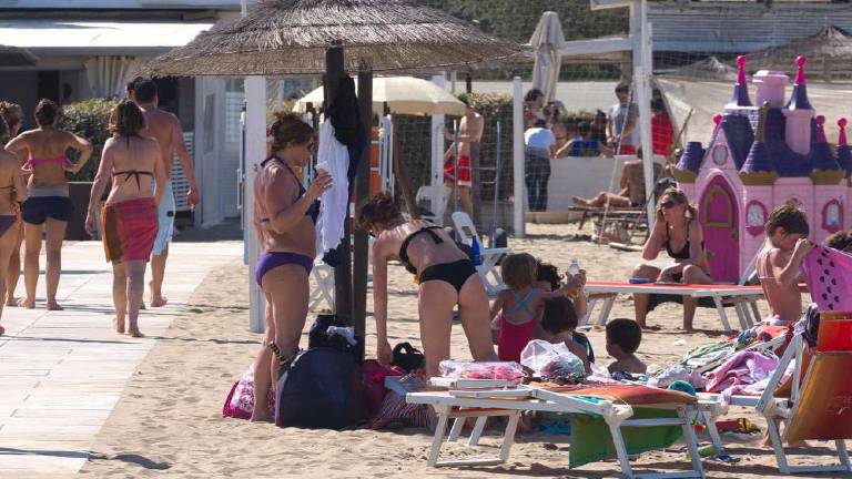 Ravenna e i bagni al mare: Gli indennizzi sono un palliativo Ravenna e i bagni al mare: Gli indennizzi sono un palliativo