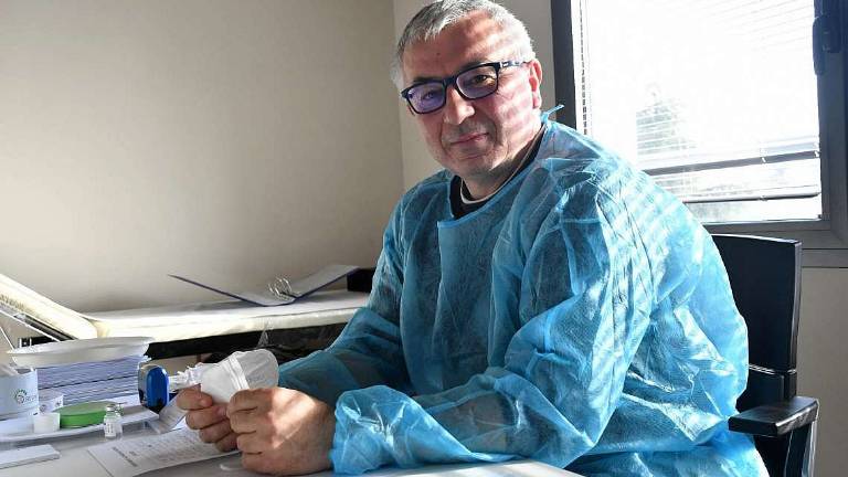 Forlì, il 99% dei contagiati curato in casa: Affidatevi ai medici di famiglia Forlì, il 99% dei contagiati curato in casa: Affidatevi ai medici di famiglia