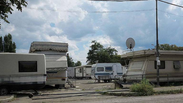 Rimini e il campo nomadi: la via d'uscita non si vede Rimini e il campo nomadi: la via d'uscita non si vede